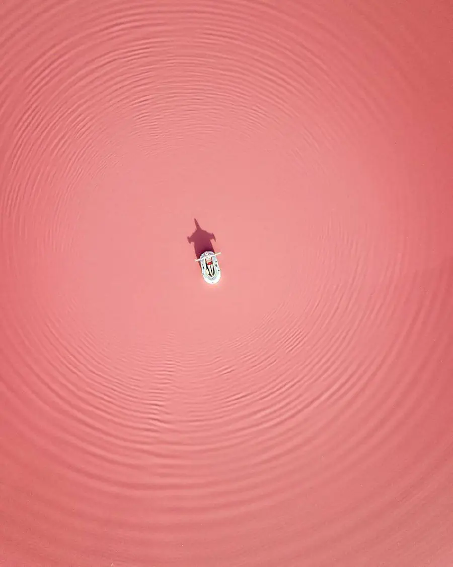 pink-lake.jpg